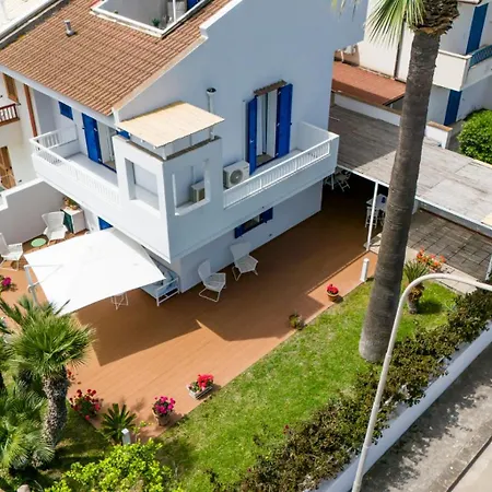 Casa Del Sole בית נופש מרינה די רגוזה